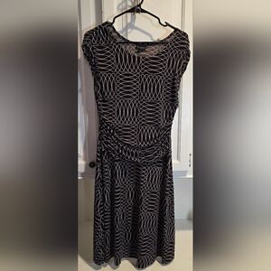 Enfocus Studio Brown and White Geometric Dress